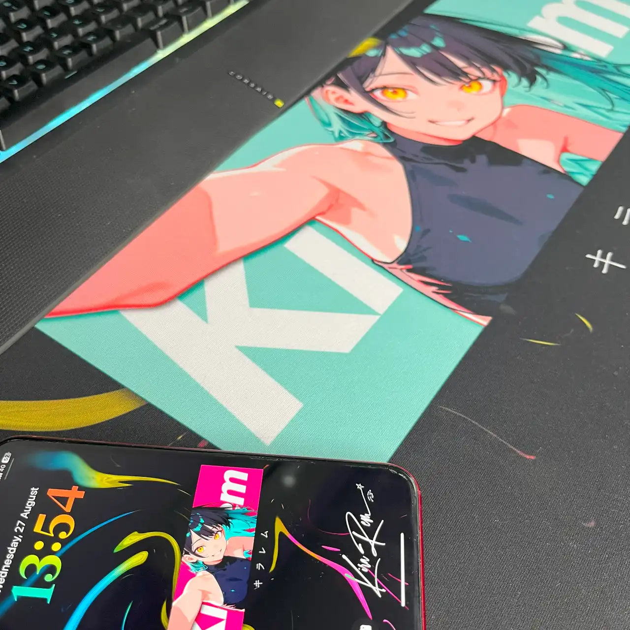 Alfombrilla de escritorio para juegos KiraRem Electric Pink - Edición Premium